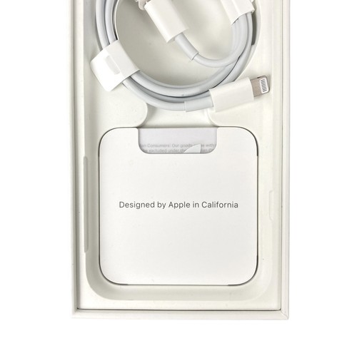 Apple iPhone SE 2022 3e génération noir 64 Go ✨boîte, câble de charge OEM et autocollant Apple - Photo 6 sur 9