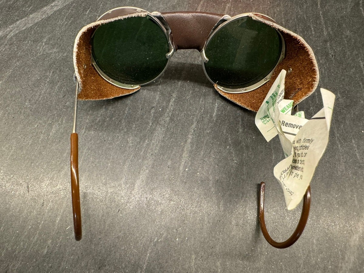 Rare Vintage American Optical Safety Glasses Flat XD Cal W/ Box