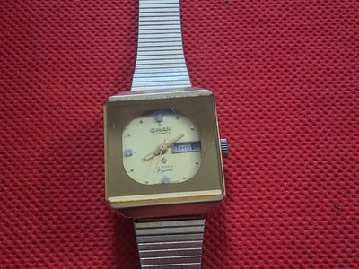 Vintage Omax Crystal 7 Automatic 17 Jewels  Ladies  Wrist Watch  1092GP Japan