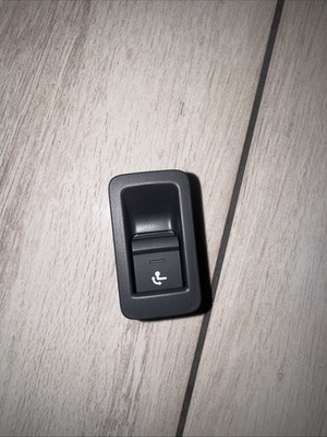 Taster Für Anhängerkupplung/8W0 959 511