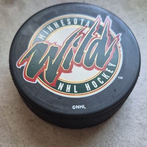 InGlasCo Minnesota Wild NHL Official Licensed Ice Hockey Puck, Black Rubber
