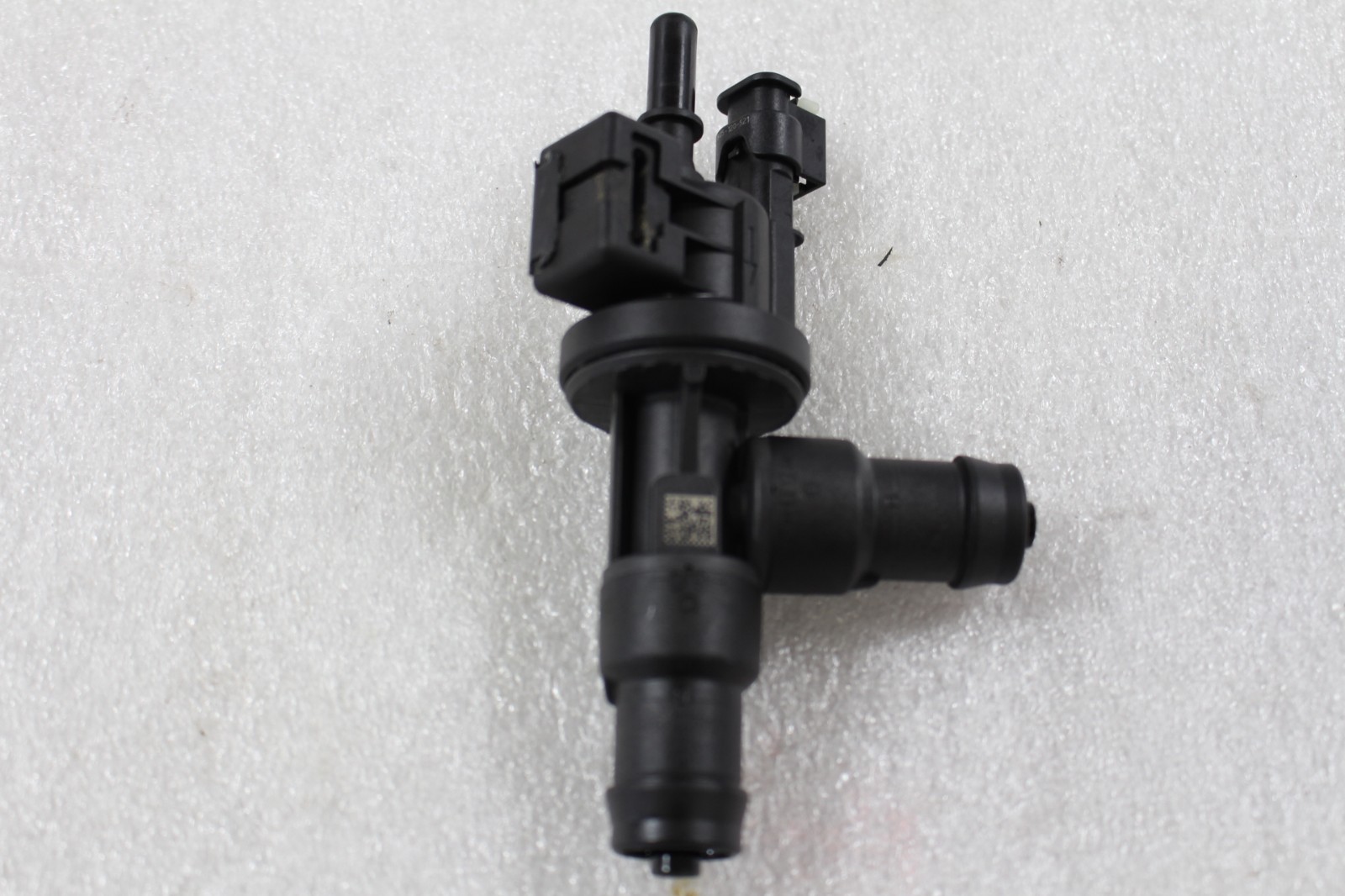 Ferrari 296 GTB, Flush Valve, Used, P/N 751851