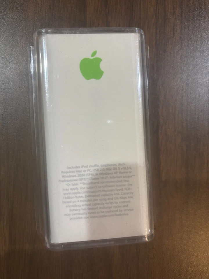 iPod Shuffle 2nd Generation Silver New Sealed 1GB - Image 3 of 4