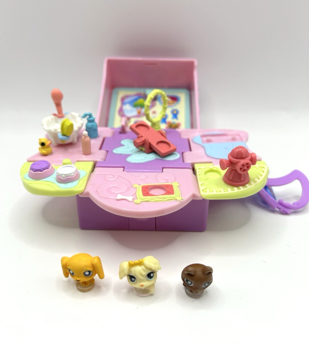 Littlest Pet Shop LPS Teeniest Tiniest Pop-Up Play Set Puppy Dogs