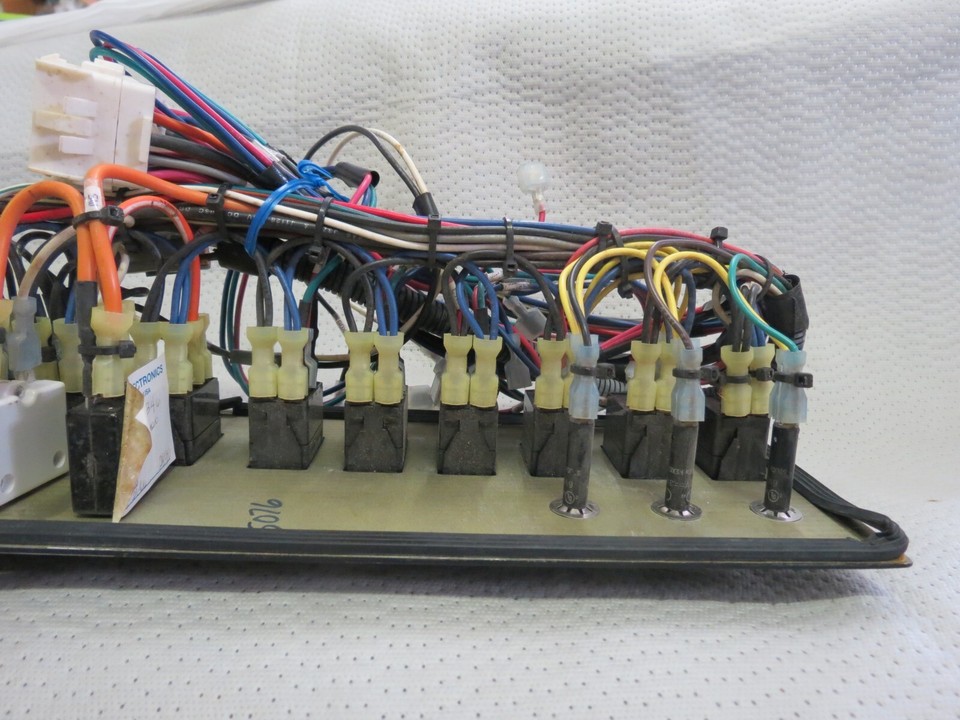 G Reddy Switch Panel GRADY WHITE OEM SWITCH PANEL **NEW OLD OEM** #22-600 | eBay