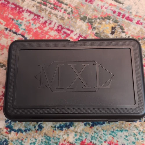 MXL 770 Hardcase Case Only Slightly Used