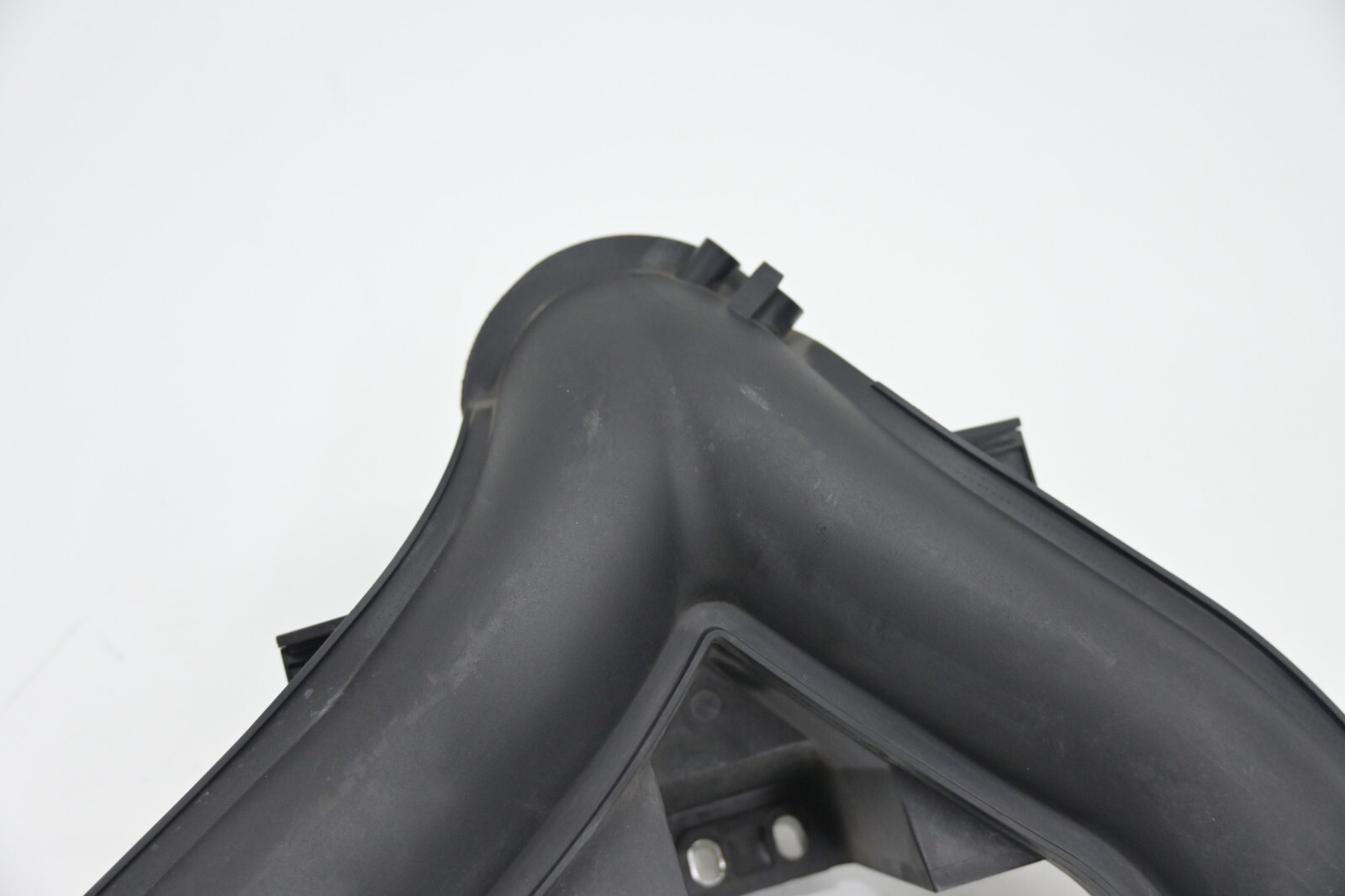 ⭐ 14-21 Maserati Ghibli Quatt 3.0l Engine Air Intake Inlet Sleeve Hose Oem