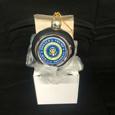 DONALD J TRUMP CHRISTMAS ORNAMENT Trump 2020 KEEP AMERICA GREAT 2020