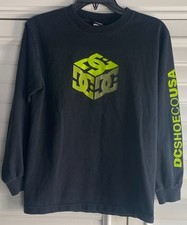 Vtg DC Shoe Co USA Long Sleeve Youth Size Small T Shirt Black Green Skater Y2K