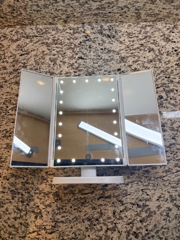 Makeup Mirror with side mirror magnification 9.5in tall x 13.5 wide open
