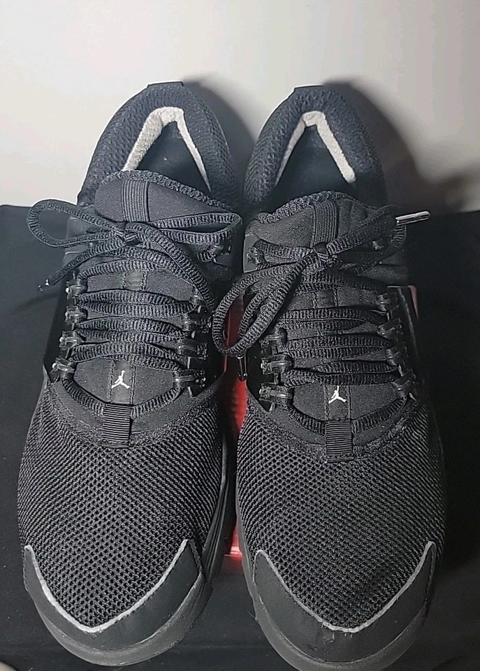 Tênis Air Jordan Alpha Trunner masculino tamanho 9.5 preto com cadarço 407582-003 - Imagem 3 de 4