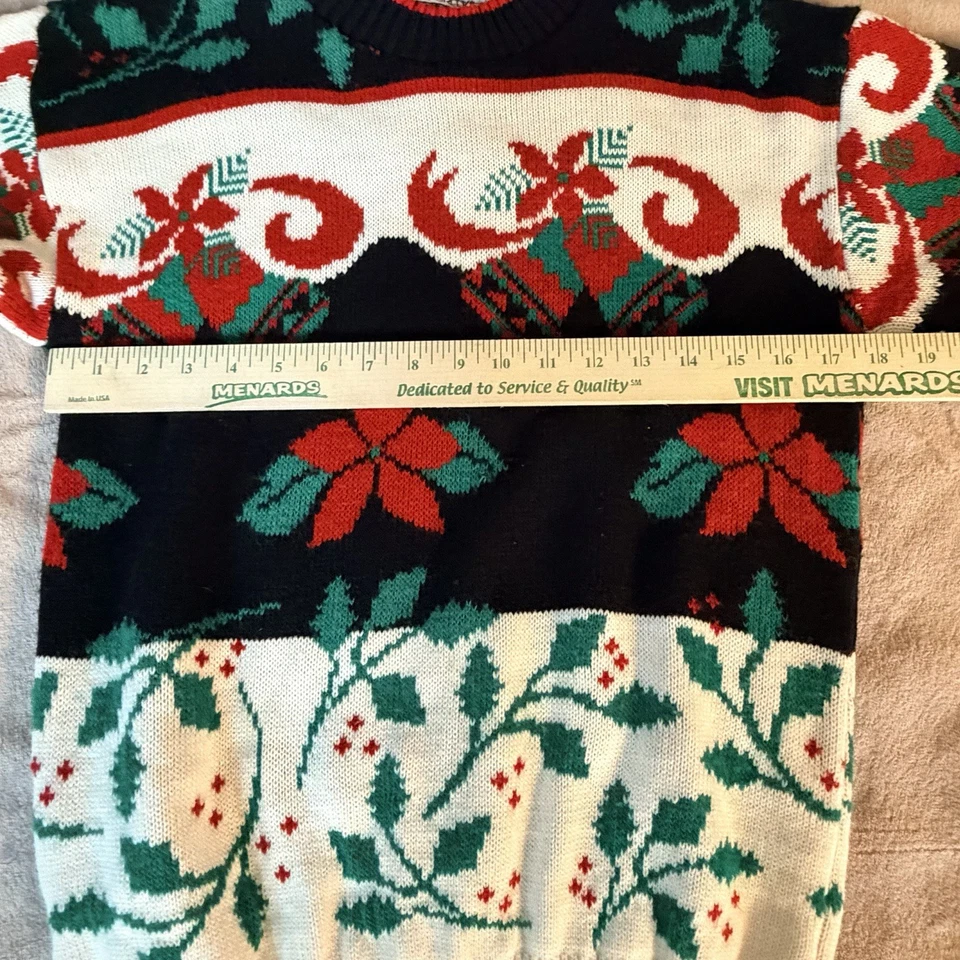 Suéter de Natal Vintage Cabin Creek Feminino LP Poinsétia Jingle Bells Retrô - Imagem 3 de 4