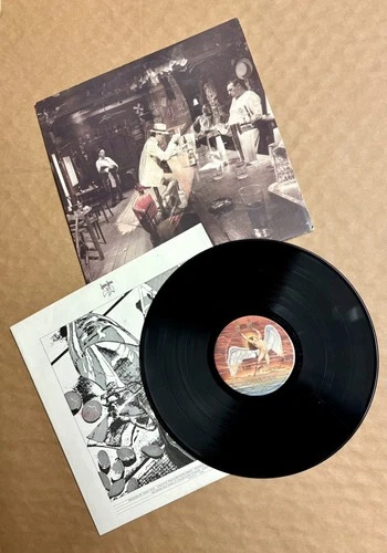 LED ZEPPELIN -LP ‘IN THROUGH THE OUT DOOR’ - near mint -SWAN SONG - 12” VINYL LP