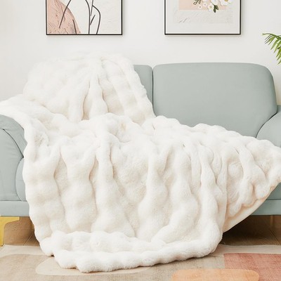 Luxury Faux Fur Throw Blanket Fuzzy for Couch Soft Thick Blanket for Bed Sofa...