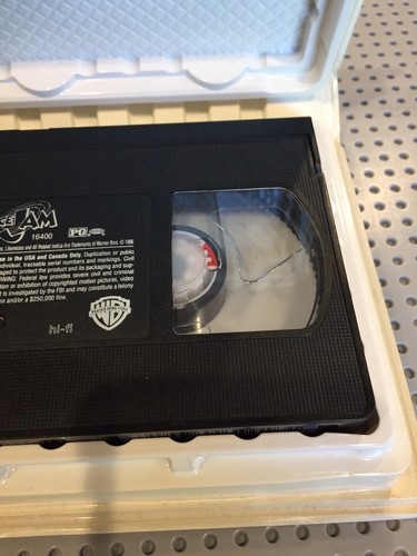 Vintage Space Jam VHS Klebeband mit Muschelschale ~ 1997 WB ~ Jordan & Bugs Hase - Bild 8 von 9