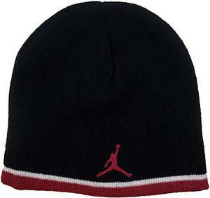 red jordan beanie