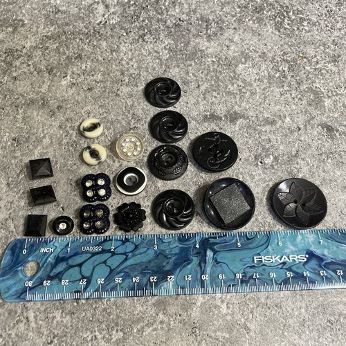 Vintage Estate Plastic Black & Rhinestone Sewing Crafting Button Lot 123-63 - Picture 2 of 6