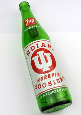 7up Flasche USA Bottle 1974 Indiana Hurryin' Hoosiers NCAA Basketball