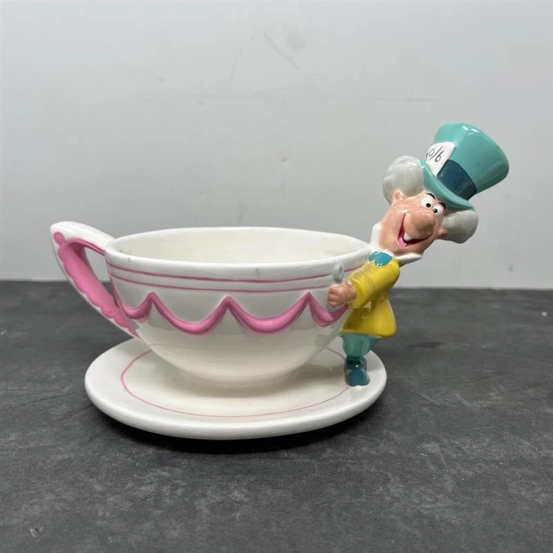 Juego de 2 tazas de té y platillos de cerámica TreasureCraft Disney Sombrerero Loco Foto 4 de 4