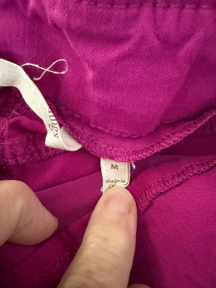 SOFT SURROUNDINGS fuschia pink pull on shorts Women's M - Image 4 of 4