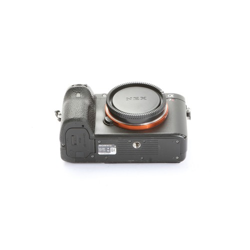 Sony Alpha 7R II + 44 Tsd. Auslösungen + Sehr Gut (272676) - Bild 7 von 7