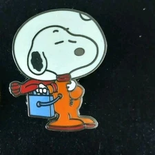 Snoopy In Space X NASA Charles Schultz ENAMEL PIN Moon MARS Space Galaxy Stars !