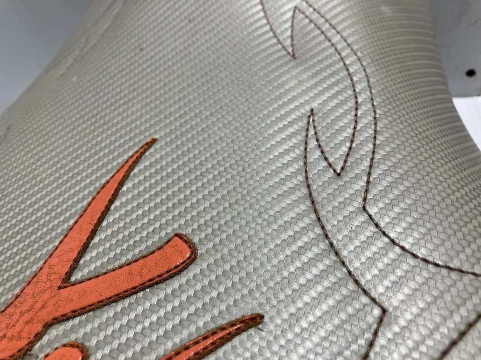 Переднее сиденье 2001 Suzuki Gsxr 1300 Hayabusa - Изображение 3 из 4