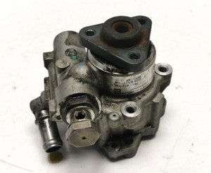 Servopumpe VW Passat 3B 1,9 TDI Servolenkung Pumpe 8D0145156K
