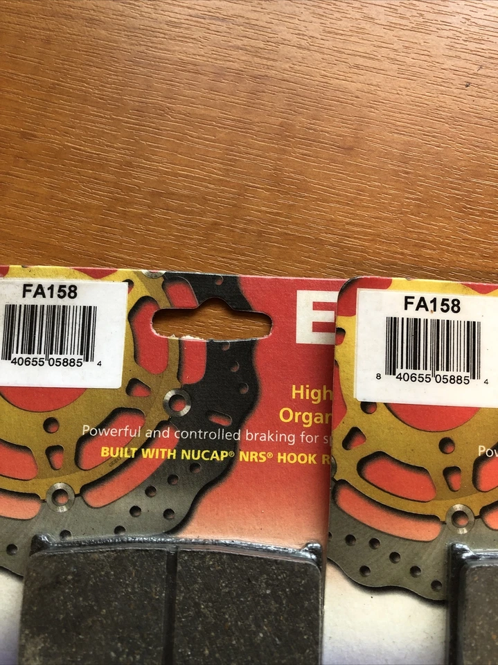 Pastillas freno delanteras moto 2 juegos, 4 pastillas en total. Foto 2 de 2