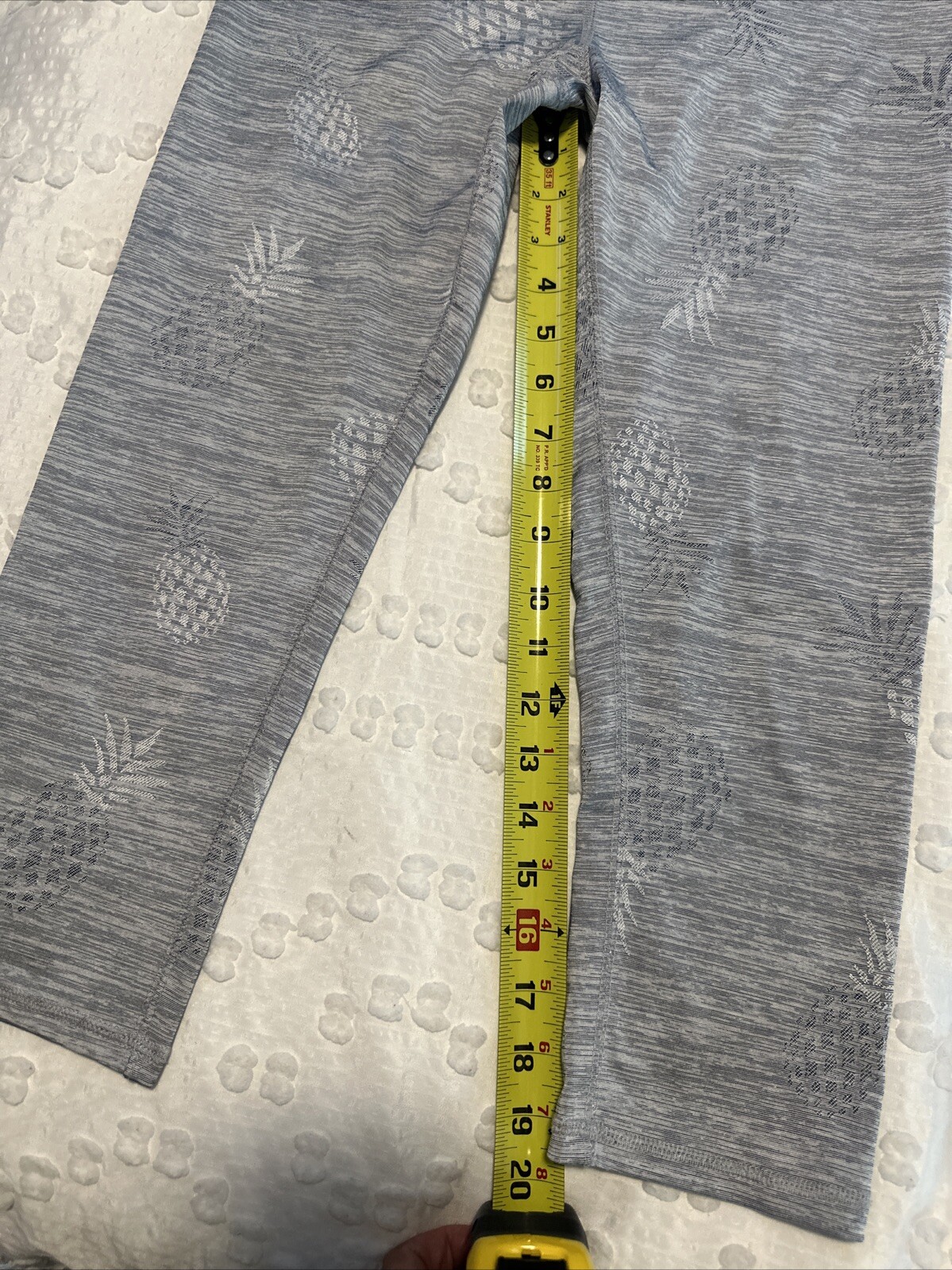 rbx M light gray with pineapple pattern crop legg… - image 3