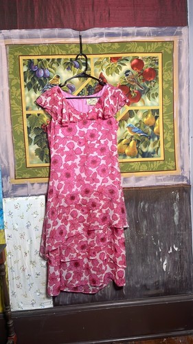 Sensations & Company  Pink  Floral Dress 100% Silk