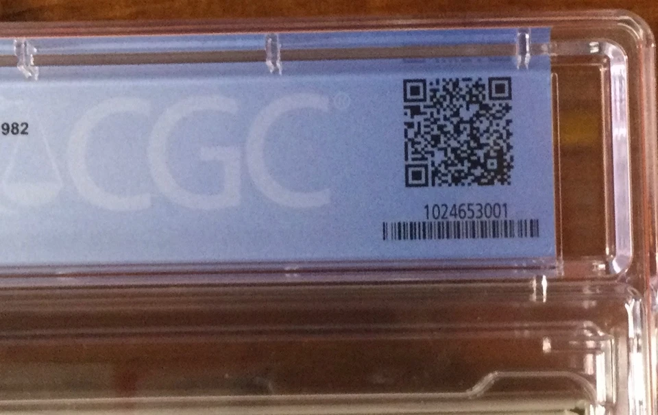 ATARI 2600 - SPIDER-MAN - SELLADO DE FÁBRICA CGC Calificado 9.8 Atari 1982 - Muy Raro Foto 3 de 3