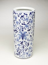 Zeckos AA Importing 59799 18 In. Blue & White Umbrella Stand