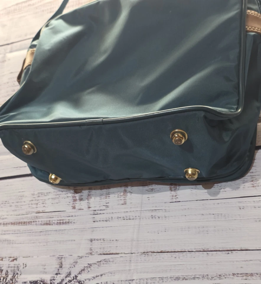 Bolso de Viaje Ricardo Beverly Hills Correa de Hombro Verde 17"x11"x7" Foto 4 de 4