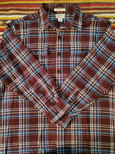 Chemise en flanelle de base boutonnée extensible à manches longues pour