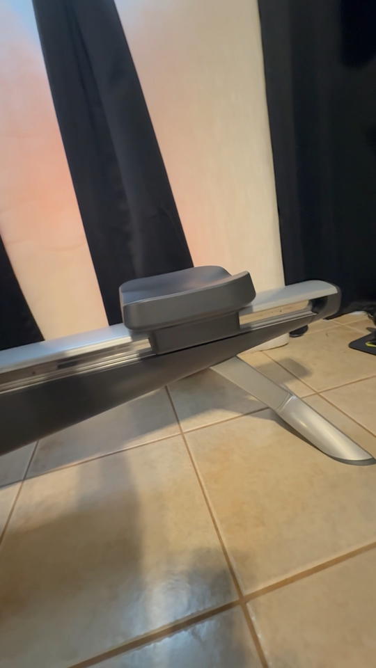 hydrow-pro-rower-indoor-rowing-machine-ebay