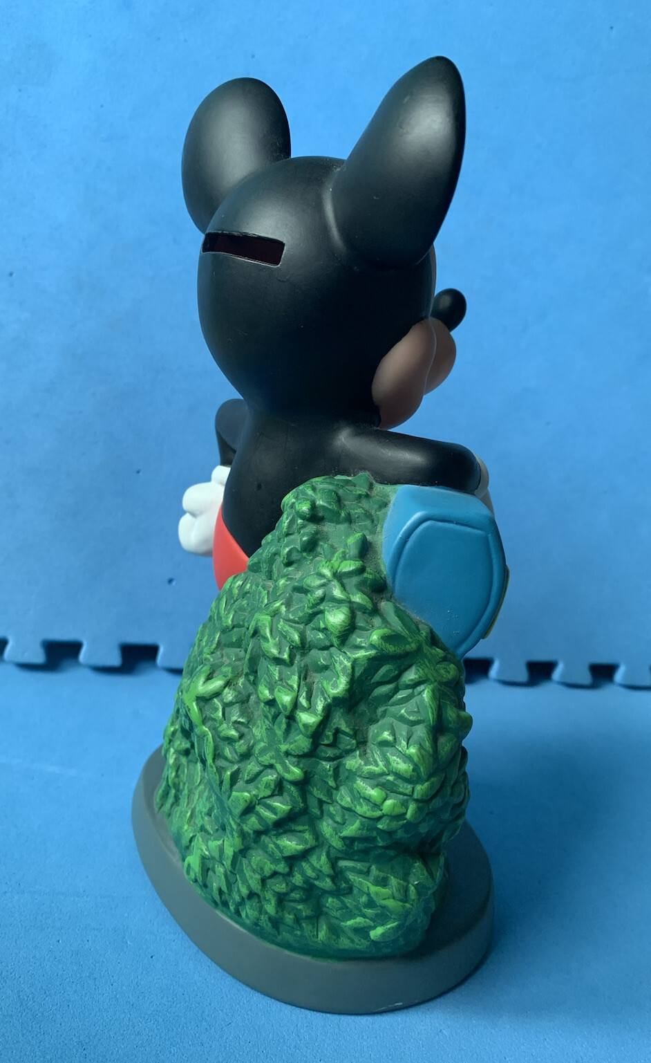 Picture 4 of 12