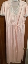 Vtg Vandemere Women s Nightgown Robe Set Sz Small Pink Nylon Floral Lace