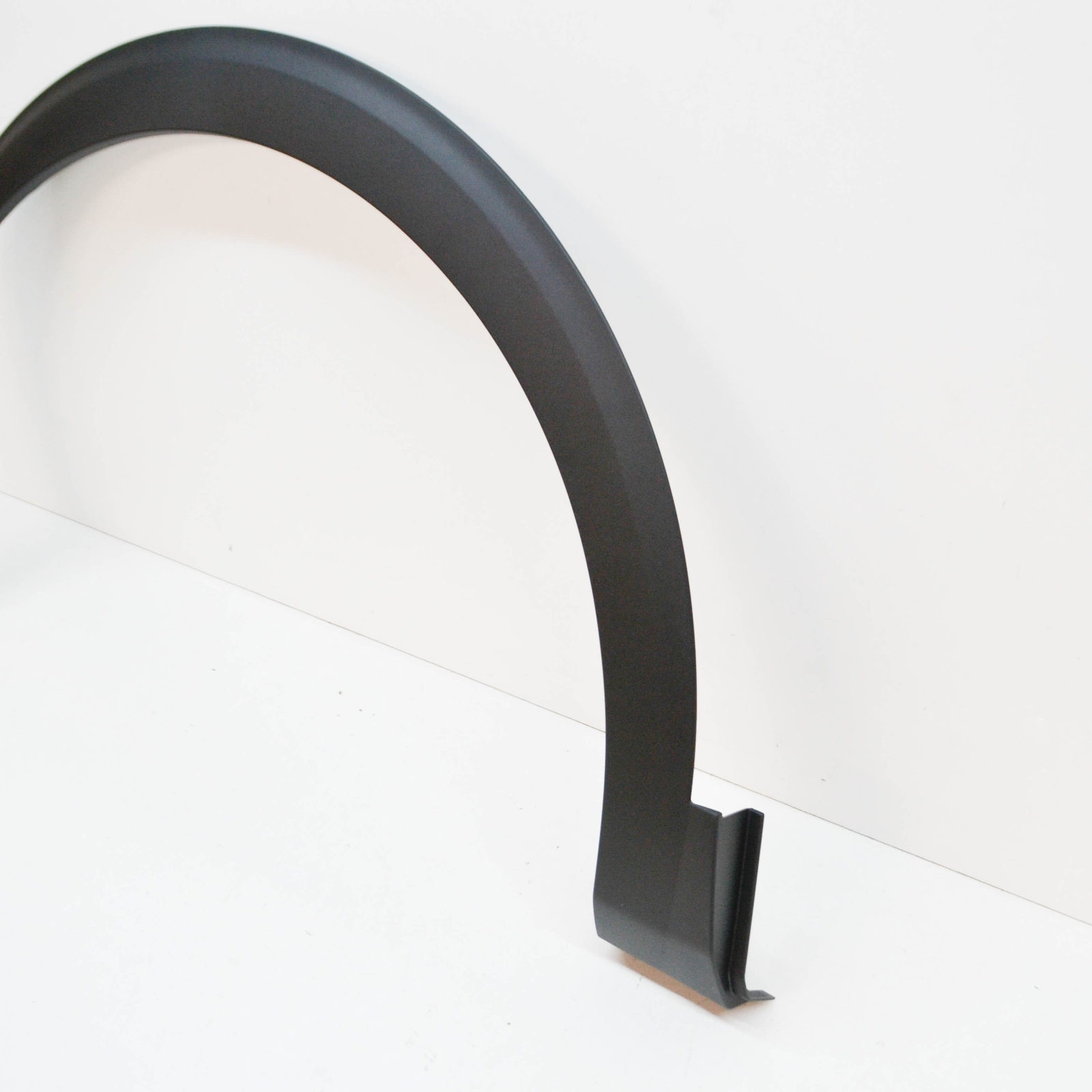 PEUGEOT 5008 P87 Front Left Fender Molding 98252889XT NEW GENUINE 