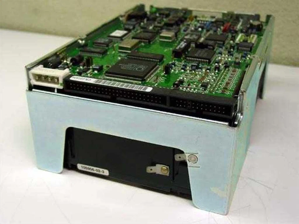 Micropolis 1936 3.6GB 5.25" FH 50-Pin SCSI-2 Fast Hard Drive - Boots to C:/ - Image 3 of 4