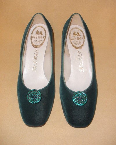 1960's Mint Never Worn Emerald Green Velvet Evening Shoe by Delman - Size 8 B - 第 1/9 張圖片