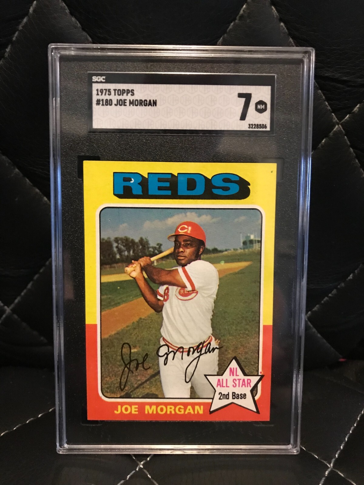 1975 Topps #180 Cincinnati Reds Joe Morgan Baseball Card SGC 7 NM