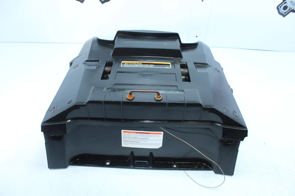 2011-2020 SKI-DOO SKANDIC 550F REAR BOX LUGGAGE RIGID 510006243 - Image 2 of 4