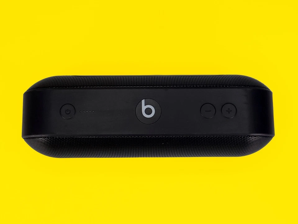 Auténtico altavoz Bluetooth Beats by Dr. Dre Pill+ Plus con carga - Negro Foto 4 de 4