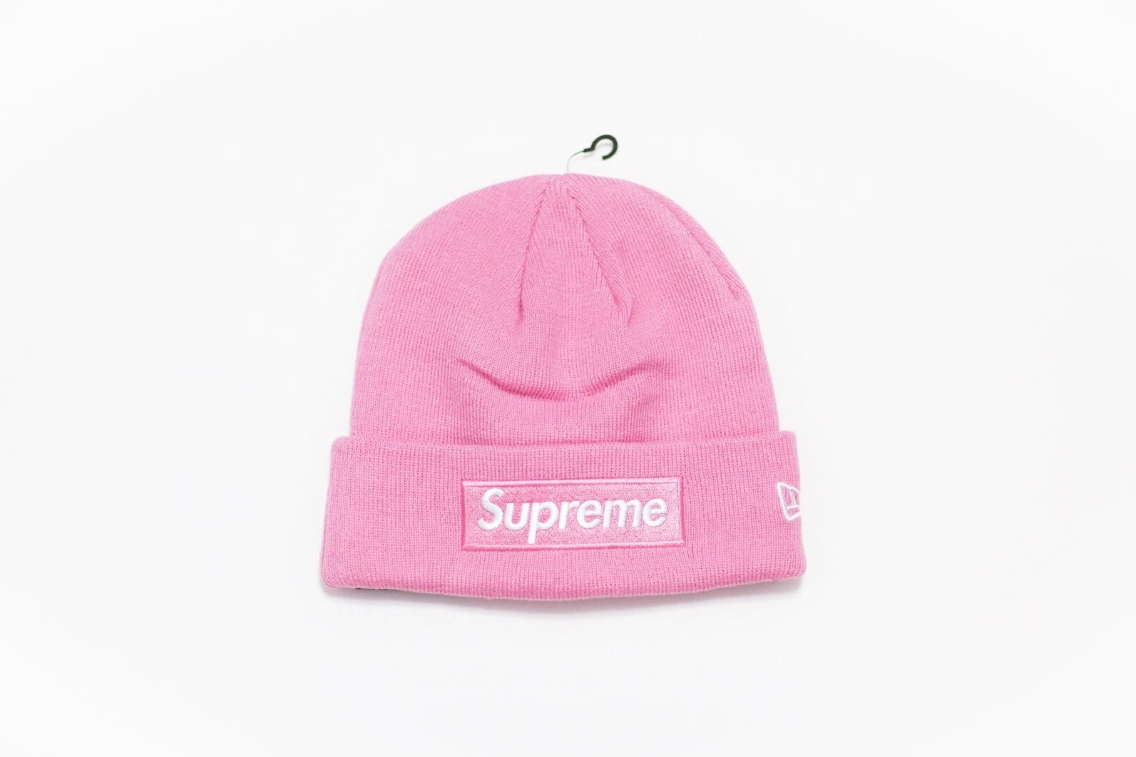 Logo boîte rose Supreme FW21