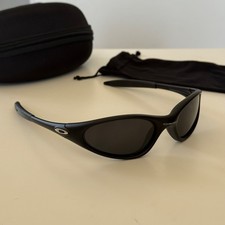 Vintage Oakley Minute Sunglasses Black POLARIZED Lenses Y2K Eye Jacket Style