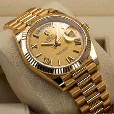 Rolex Day-Date 40 228238 Yellow Gold Champagne Dial Roman 40mm Complete Set 4
