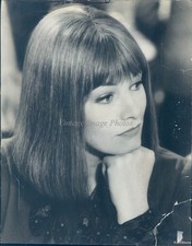 Glenda Jackson Actress Comedy Touch Class Celebrity Beauty 7X9 Vintage Photo