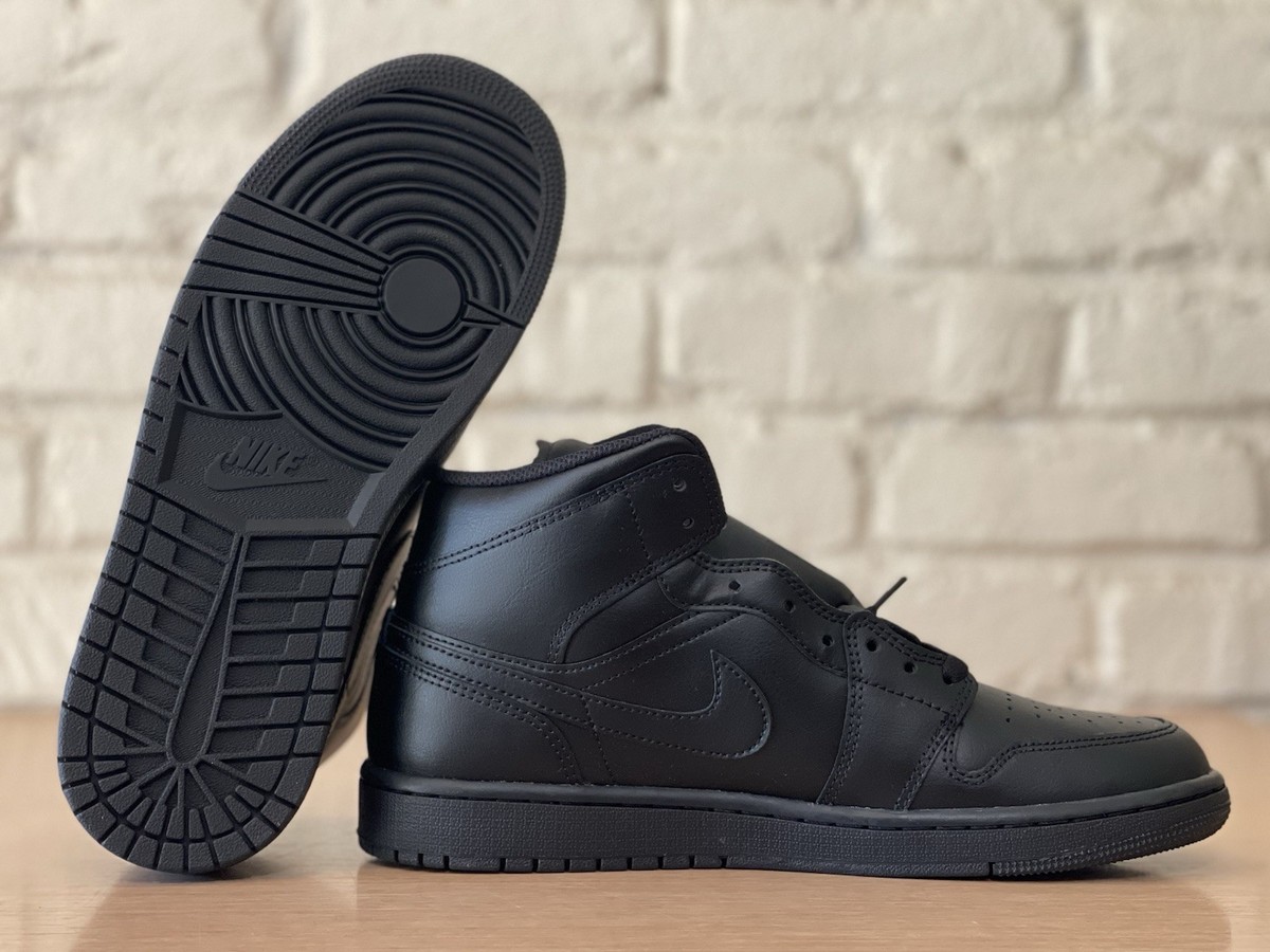 Nike Air Jordan 1 Mid Retro Triple Black Basketball Shoes 554724