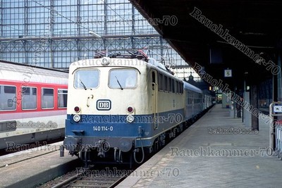 DB 110 114-0  Frankfurt Hbf 1994 / org. Dia + Datei!  690#18